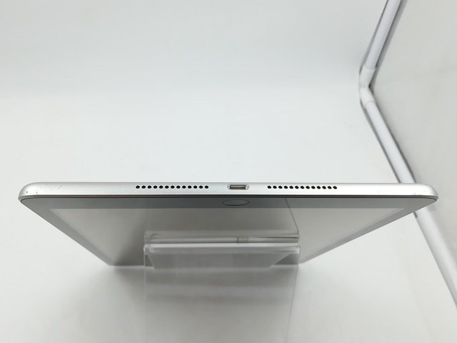 【中古】Apple au 【SIMフリー】 iPad（第9世代/2021） 64GB シルバー MK493J/A【千葉】保証期間１ヶ月【ランクB】_4