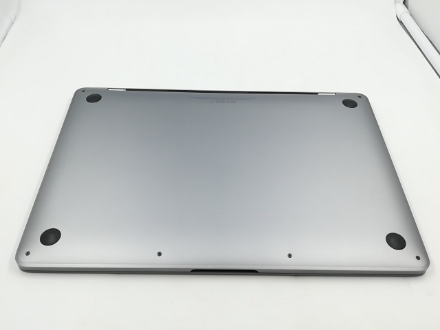 【中古】Apple MacBook Pro 13in Corei5:2.3GHz Touch Bar皆無 128GB 空白文字薄墨色 MPXQ2J/A (Mid 2017)【千葉】言いはなつ継続期間１ヶ月【位置づけるB】