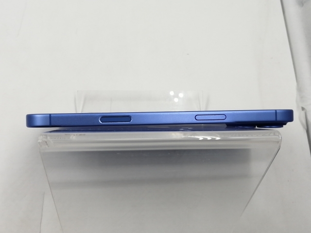 【中古】Apple 国内版 【SIMフリー】 iPhone 16 Plus 128GB ウルトラマリン MXVE3J/A【千葉】保証期間１ヶ月【ランクB】_3
