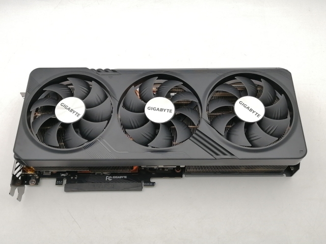 【中古】GIGABYTE GV-N407SGAMING OC-12GD RTX4070Super/12GB (GDDR6X)【千葉】保証期間１週間