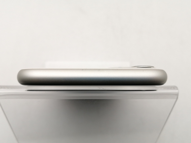 中古】Apple SoftBank 【SIMロック解除済み】 iPhone 11 128GB