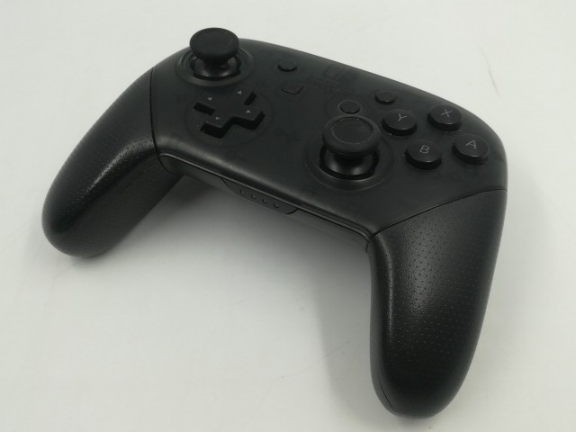 【中古】Nintendo Switch Proコントローラー HAC-A-FSSKA【千葉】保証期間１週間【ランクB】の通販は