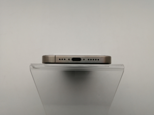 【中古】Apple 国内版 【SIMフリー】 iPhone 15 Pro 256GB ナチュラルチタニウム MTUF3J/A【千葉】保証期間１ヶ月【ランクA】_4