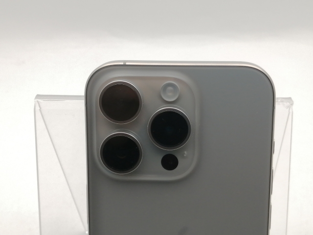 【中古】Apple 国内版 【SIMフリー】 iPhone 15 Pro 256GB ナチュラルチタニウム MTUF3J/A【千葉】保証期間１ヶ月【ランクA】_6