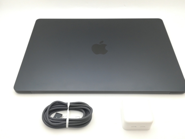 【中古】Apple MacBook Air 15インチ M2(CPU:8C/GPU:10C) 8GB/512GB ミッドナイト MQKX3J/A (M2,2023)【中野】保証期間１ヶ月【ランクB】_9