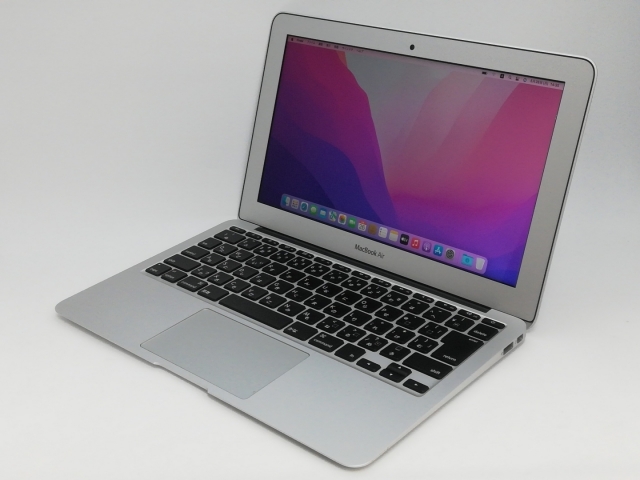 MacBook Air 11インチ 2015 MacBook Air (11-inch, Early 2015)を手に入れました。 - 晴れ時々