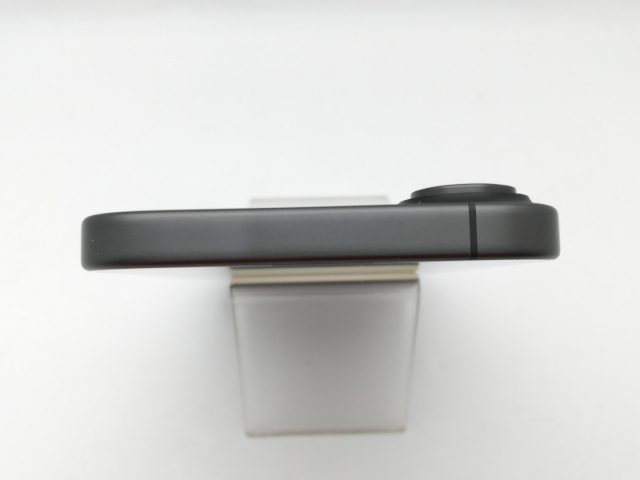 【中古】Apple 国内版 【SIMフリー】 iPhone 17 256GB ブラック MG674J/A【中野】保証期間１ヶ月【ランクA】_5