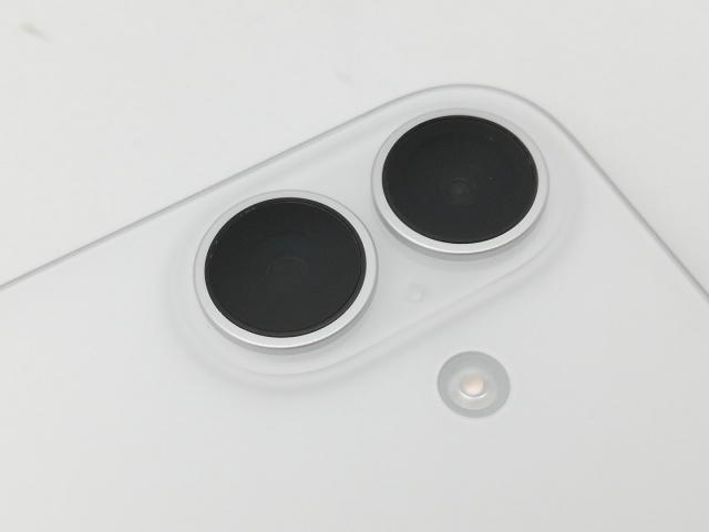 【中古】Apple docomo 【SIMフリー】 iPhone 16 256GB ホワイト MYDX3J/A【中野】保証期間1ヶ月【ランクC】 【中古】Apple docomo 【SIMフリー】 iPhone 16 256GB ホワイト MYDX3J/A【中野】保証期間1ヶ月【ランクC】