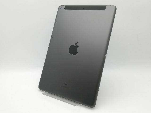 中古】Apple au 【SIMロック解除済み】 iPad（第7世代/2019） 32GB