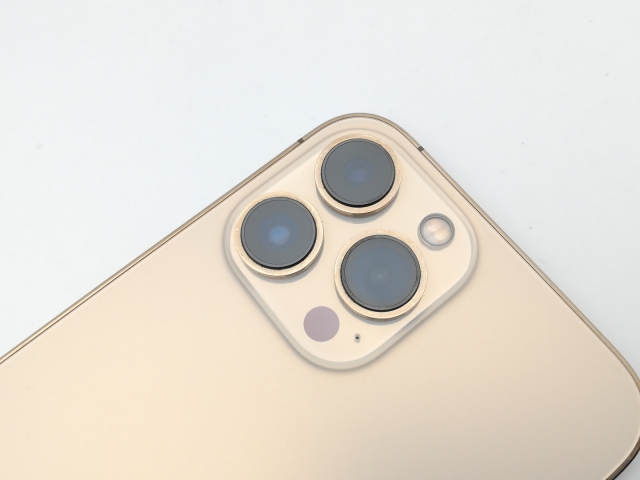 Apple 国内版 【SIMフリー】 iPhone 13 Pro Max 128GB ゴールド