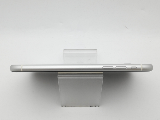 極美品 APPLE iPhone xr 128GB ホワイト SIMフリー 判定○ 付属品未使用