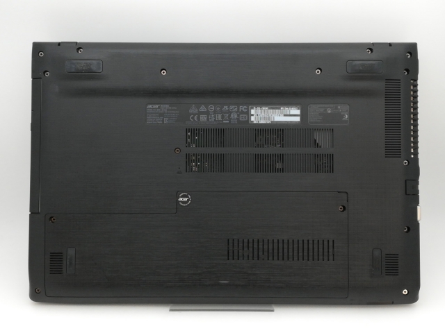 中古】Acer Aspire E15 E5-576-F54D/KF オブシディアンブラック【i5 