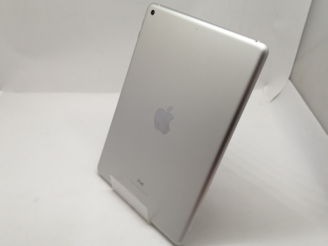 【中古】Apple 【Wi-Fi】 iPad（第6世代/2018） 32GB シルバー MR7G2J/A【宇田川】保証期間１ヶ月【ランクB】