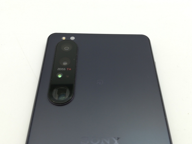 中古】SONY au 【SIMロック解除済み】 Xperia 1 III フロスト 中古】SONY au 【SIMロック解除済み】 Xperia 1 III フロスト