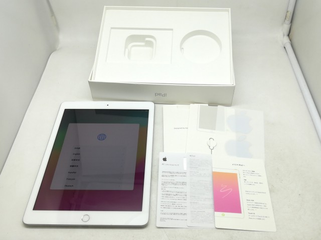 【中古】Apple iPad（第6世代/2018） Cellular 128GB シルバー （国内版SIMロックフリー） MR732J/A【宇田川】保証期間１ヶ月【ランクA】