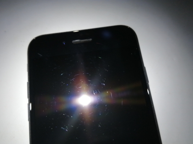 【中古】Apple SoftBank 【SIMロック解除済み】 iPhone SE（第2世代） 64GB ブラック MHGP3J/A（後期型番）【宇田川】保証期間１ヶ月【ランクC】_4