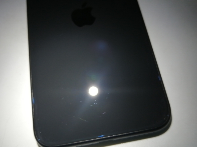 【中古】Apple SoftBank 【SIMロック解除済み】 iPhone SE（第2世代） 64GB ブラック MHGP3J/A（後期型番）【宇田川】保証期間１ヶ月【ランクC】_6