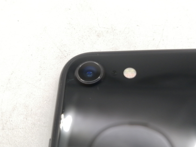 【中古】Apple SoftBank 【SIMロック解除済み】 iPhone SE（第2世代） 64GB ブラック MHGP3J/A（後期型番）【宇田川】保証期間１ヶ月【ランクC】_8