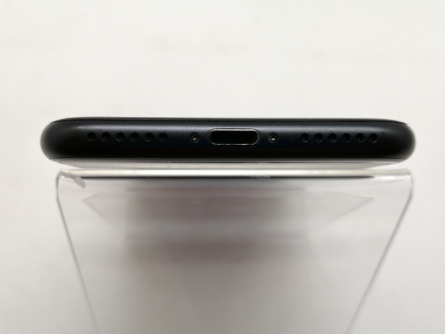 【中古】Apple docomo 【SIMロック解除済み】 iPhone SE（第2世代） 64GB ブラック MX9R2J/A【宇田川】保証期間１ヶ月【ランクC】_3