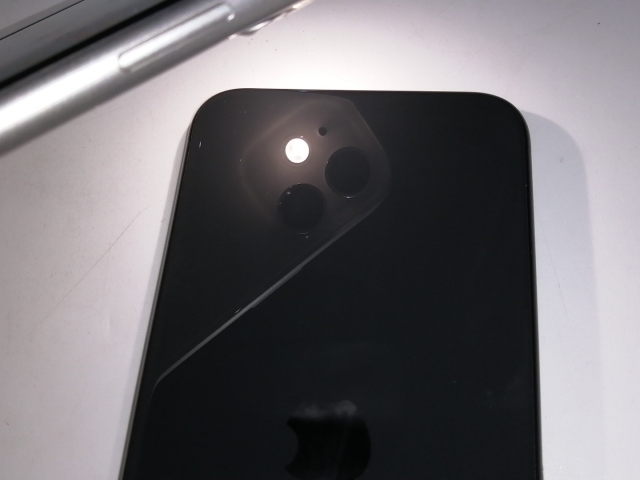 【中古】Apple docomo 【SIMロック解除済み】 iPhone SE（第2世代） 64GB ブラック MX9R2J/A【宇田川】保証期間１ヶ月【ランクC】_9