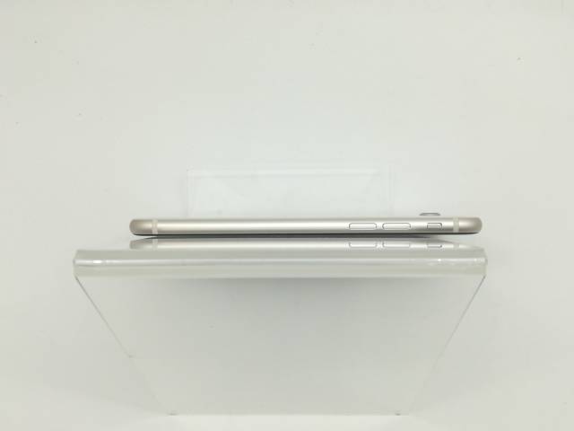 【中古】Apple 国内版 【SIMフリー】 iPhone SE（第3世代） 128GB スターライト MMYG3J/A【宇田川】保証期間１ヶ月【ランクB】 携帯電話本体