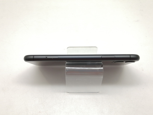 【中古】Apple 国内版 【SIMフリー】 iPhone 11 64GB ブラック MWLT2J/A【札幌南2条】保証期間１ヶ月【ランクB】_3