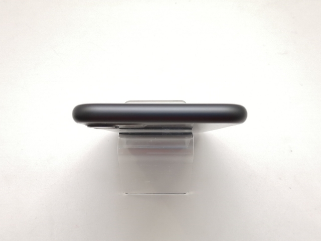 【中古】Apple 国内版 【SIMフリー】 iPhone 11 64GB ブラック MWLT2J/A【札幌南2条】保証期間１ヶ月【ランクB】_4