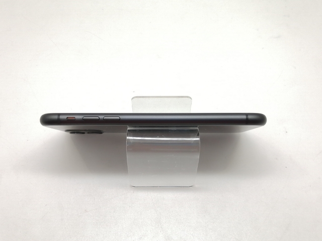 【中古】Apple 国内版 【SIMフリー】 iPhone 11 64GB ブラック MWLT2J/A【札幌南2条】保証期間１ヶ月【ランクB】_5
