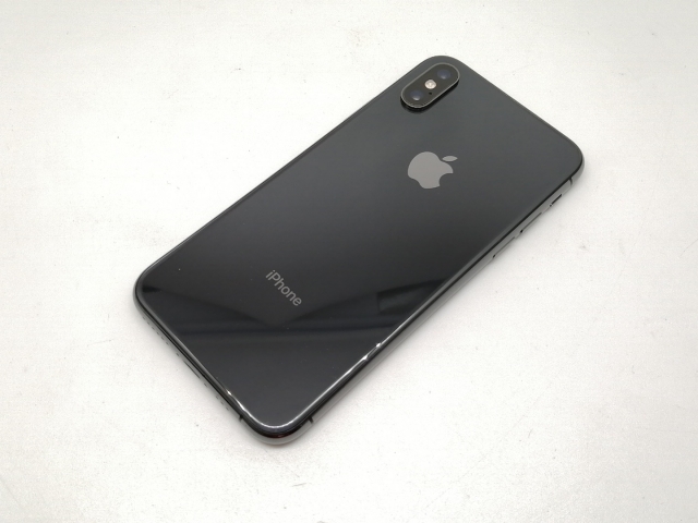 【中古】Apple au 【SIMロック解除済み】 iPhone XS 64GB スペースグレイ MTAW2J/A【宇田川】保証期間１ヶ月【ランクB】