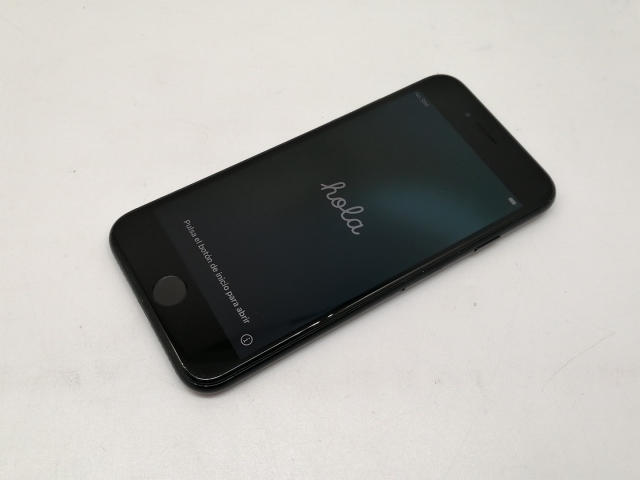 中古〕Apple(アップル) iPhone SE 第3世代 64GB ミッドナイト MMYC3J 
