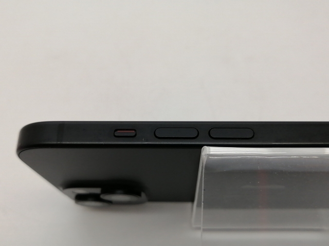 【中古】Apple 国内版 【SIMフリー】 iPhone 15 256GB ブラック MTMN3J/A【札幌南2条】保証期間１ヶ月【ランクB】_3