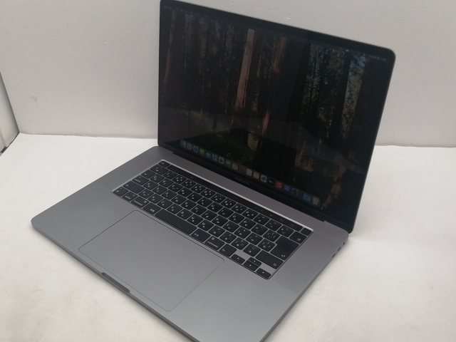 【中古】Apple MacBook Pro 16インチ CTO (Late 2019) スペースグレイ Core i9(2.3G/8C)/32G/4T/RadeonPro 5500M(8G)【仙台イービーンズ】保証期間１ヶ月【ランクB】