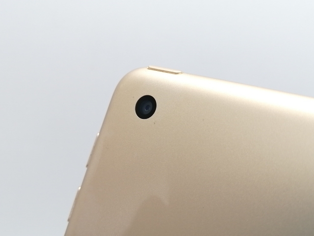 【中古】Apple 【Wi-Fi】 iPad（第5世代/2017） 32GB ゴールド MPGT2J/A【高崎モントレー】保証期間１ヶ月【ランクB】_6