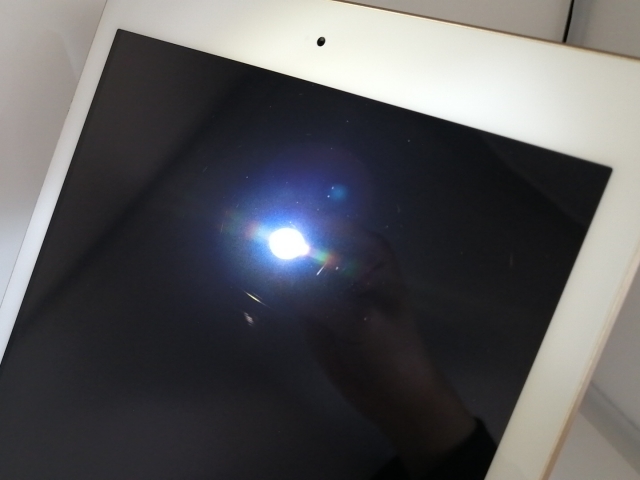 【中古】Apple 【Wi-Fi】 iPad（第5世代/2017） 32GB ゴールド MPGT2J/A【高崎モントレー】保証期間１ヶ月【ランクB】_8