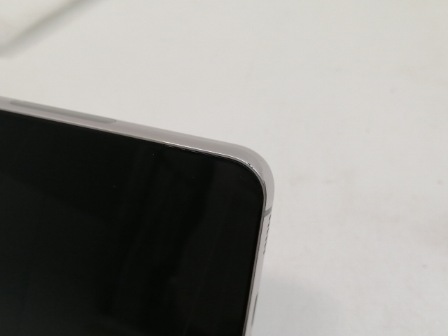 【中古】SAMSUNG au 【SIMフリー】 Galaxy S22 ファントムホワイト 8GB 256GB SCG13【宇田川】保証期間１ヶ月【ランクB】_6