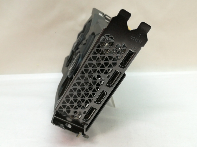 【中古】ZOTAC GAMING GeForce RTX 2070 SUPER MINI（ZT-T20710E-10M） RTX2070Super/8GB(GDDR6)/PCI-E【川崎】言いはなつ継続期間１週