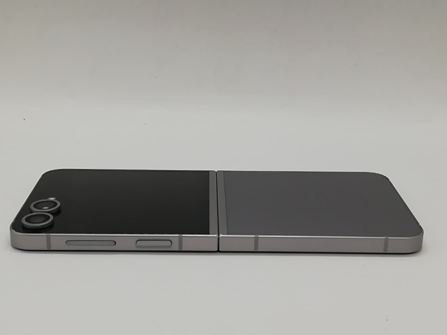 【中古】SAMSUNG 国内版 【SIMフリー】 Galaxy Z Flip6 シルバーシャドウ 12GB 256GB SM-F741QZSASJP【道玄坂】保証期間１ヶ月【ランクC】_3