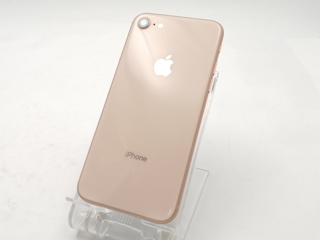 【中古】Apple docomo 【SIMロック解除済み】 iPhone 8 64GB ゴールド MQ7A2J/A【DS秋葉】保証期間１ヶ月【ランクC】