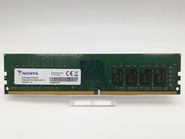 【中古】DDR4 16GB PC4-25600(DDR4-3200)【デスクトップPC用】【秋葉2号】保証期間１週間