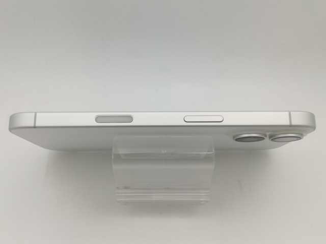 【中古】Apple docomo 【SIMフリー】 iPhone 16 128GB ホワイト MYDR3J/A【新橋】保証期間１ヶ月【ランクB】_3