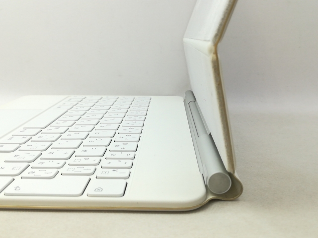 中古】Apple Magic Keyboard 日本語（JIS） ホワイト iPad Air（第4/第