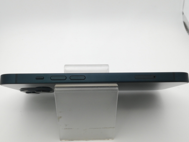 【中古】Apple au 【SIMフリー】 iPhone 13 128GB ミッドナイト MLNC3J/A【新橋烏森通り】保証期間１ヶ月【ランクC】_5