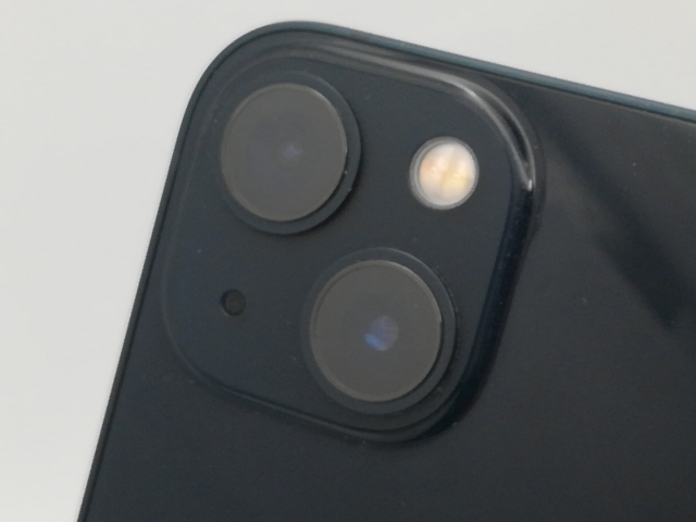 【中古】Apple au 【SIMフリー】 iPhone 13 128GB ミッドナイト MLNC3J/A【新橋烏森通り】保証期間１ヶ月【ランクC】_6