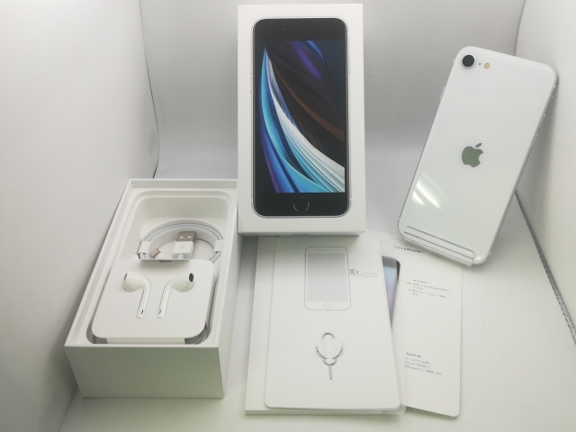 【中古】Apple 国内版 【SIMフリー】 iPhone SE（第2世代） 256GB ホワイト MXVU2J/A【新橋】保証期間１ヶ月【ランクA】_2