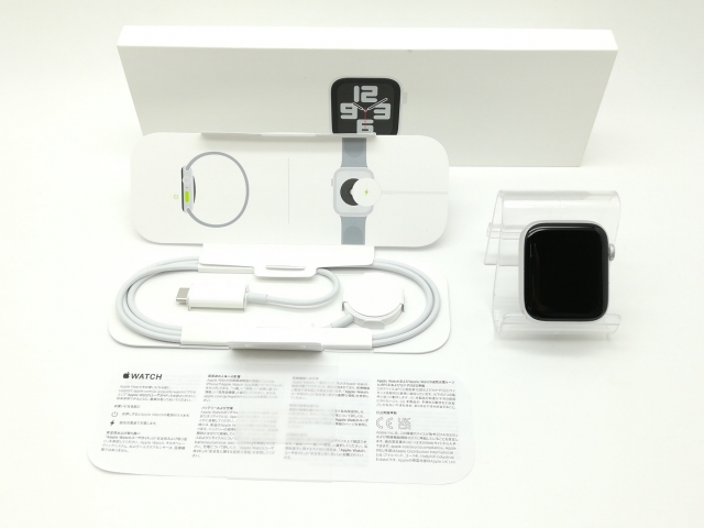 【中古】Apple Apple Watch SE2 44mm GPS シルバーアルミニウムケース (バンド無し)【新橋】保証期間１ヶ月【ランクB】_4