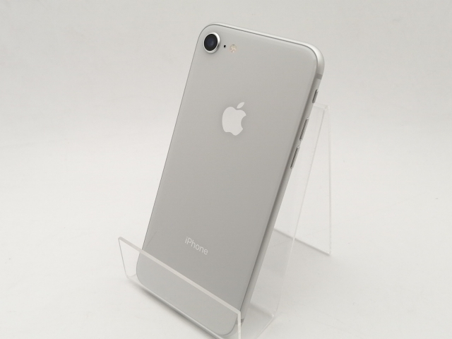 【中古】Apple au 【SIMロック解除済み】 iPhone 8 64GB シルバー MQ792J/A【神保町】保証期間１ヶ月【ランクB】
