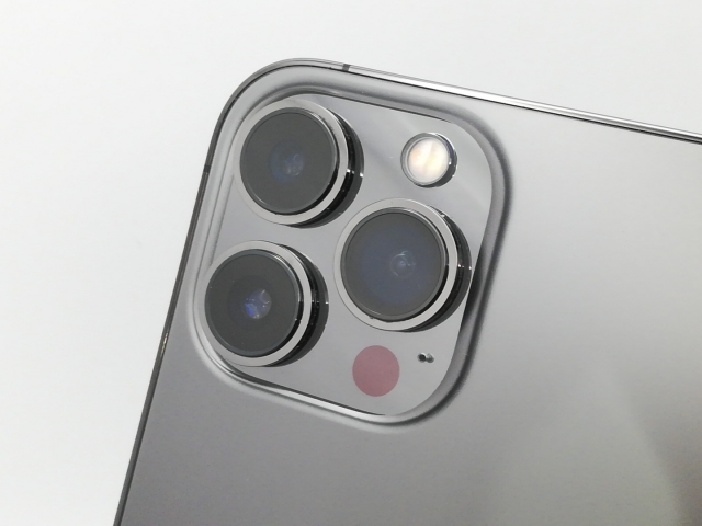 【中古】Apple 海外版 【SIMフリー】 iPhone 13 Pro Max 512GB グラファイト【新橋烏森通り】保証期間１ヶ月【ランクC】_6