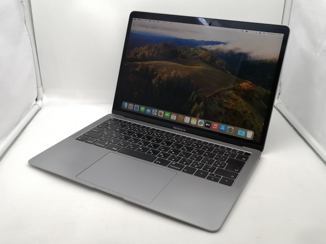 【中古】Apple MacBook Air 13インチ Corei5:1.6GHz 256GB スペースグレイ MRE92J/A (Late 2018)【新宿2】保証期間１ヶ月【ランクC】