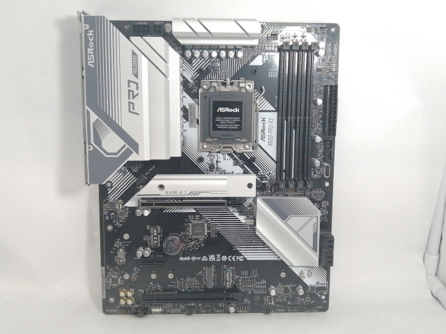 【中古】ASRock B650 Pro RS B650/AM5/2.5GbitLAN/ATX【新宿】保証期間１週間
