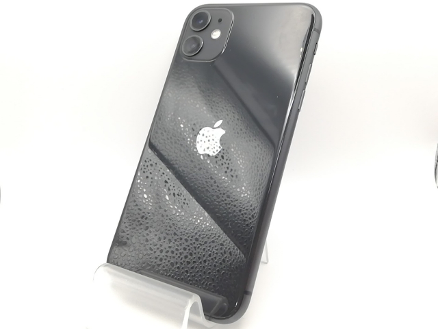 Apple iPhone 11 ブラック　simロック解除済　残債なし 中古】Apple au 【SIMロック解除済み】 iPhone 11 64GB ブラック
